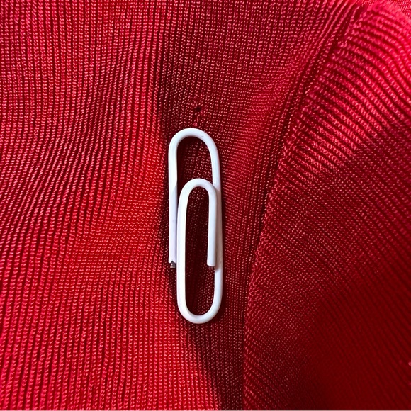 Chico’s Travelers V-Neck Red Layered Front Slinky Jersey Tunic Top Size 2 = L/12 - Picture 9 of 11